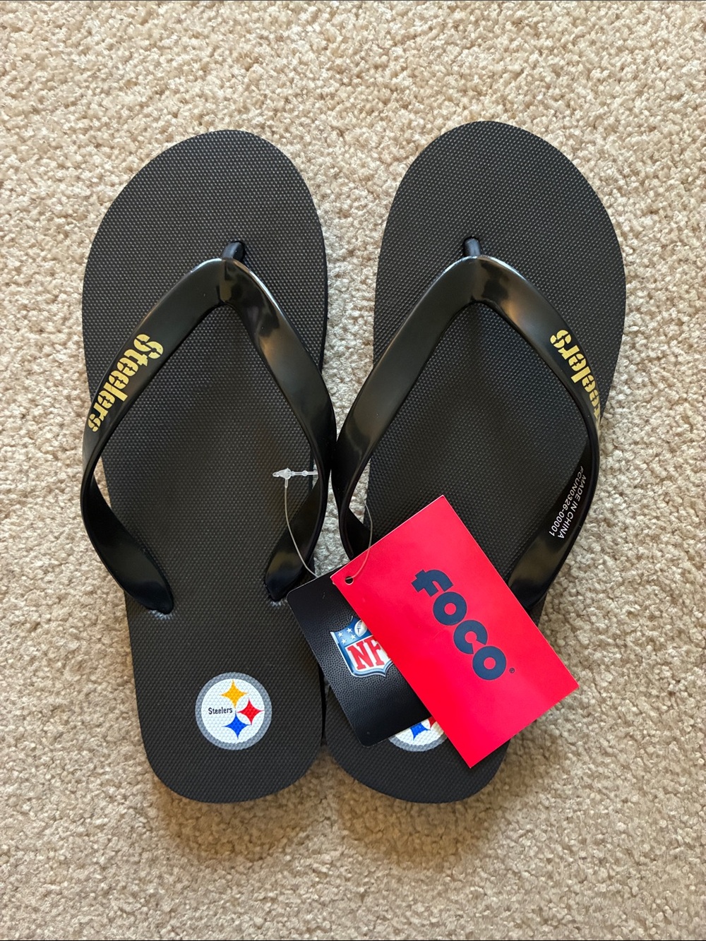NFL Pittsburgh Steelers Black Flip Flops - Unisex Size S (7/8)